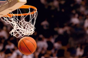 格拉纳达主场大胜，守住前进动力，格拉纳达近期战绩