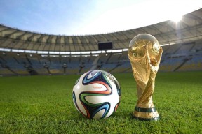 开云体育在线赛事直播-从业余到专业：车手的奋斗历程，当车手赚钱吗