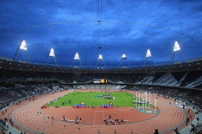 瓦伦西亚客场0-2不敌西班牙人，球队状态持续低迷，瓦伦西亚集锦