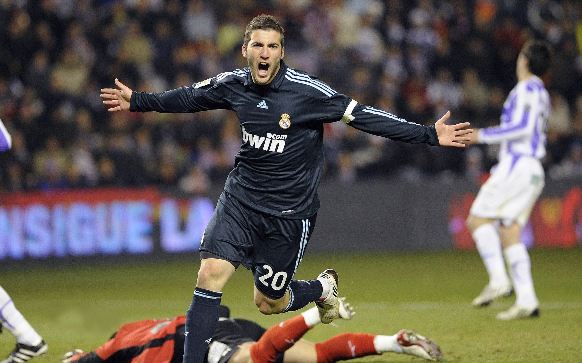 _异域文化运动交流节：跨国体育文化盛会_，异域文化交流活动体会