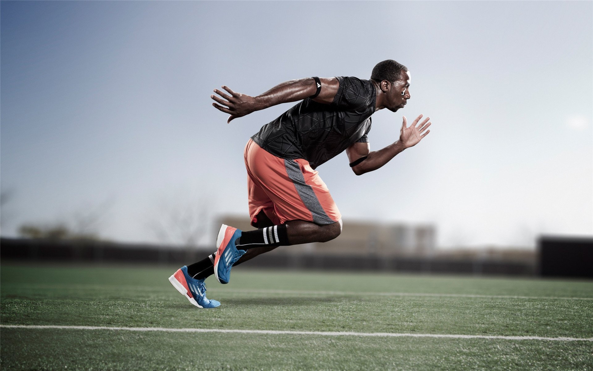 冬奥奇景！塞内加尔队雪地滑跪庆祝成新梗图，塞内加尔运动员